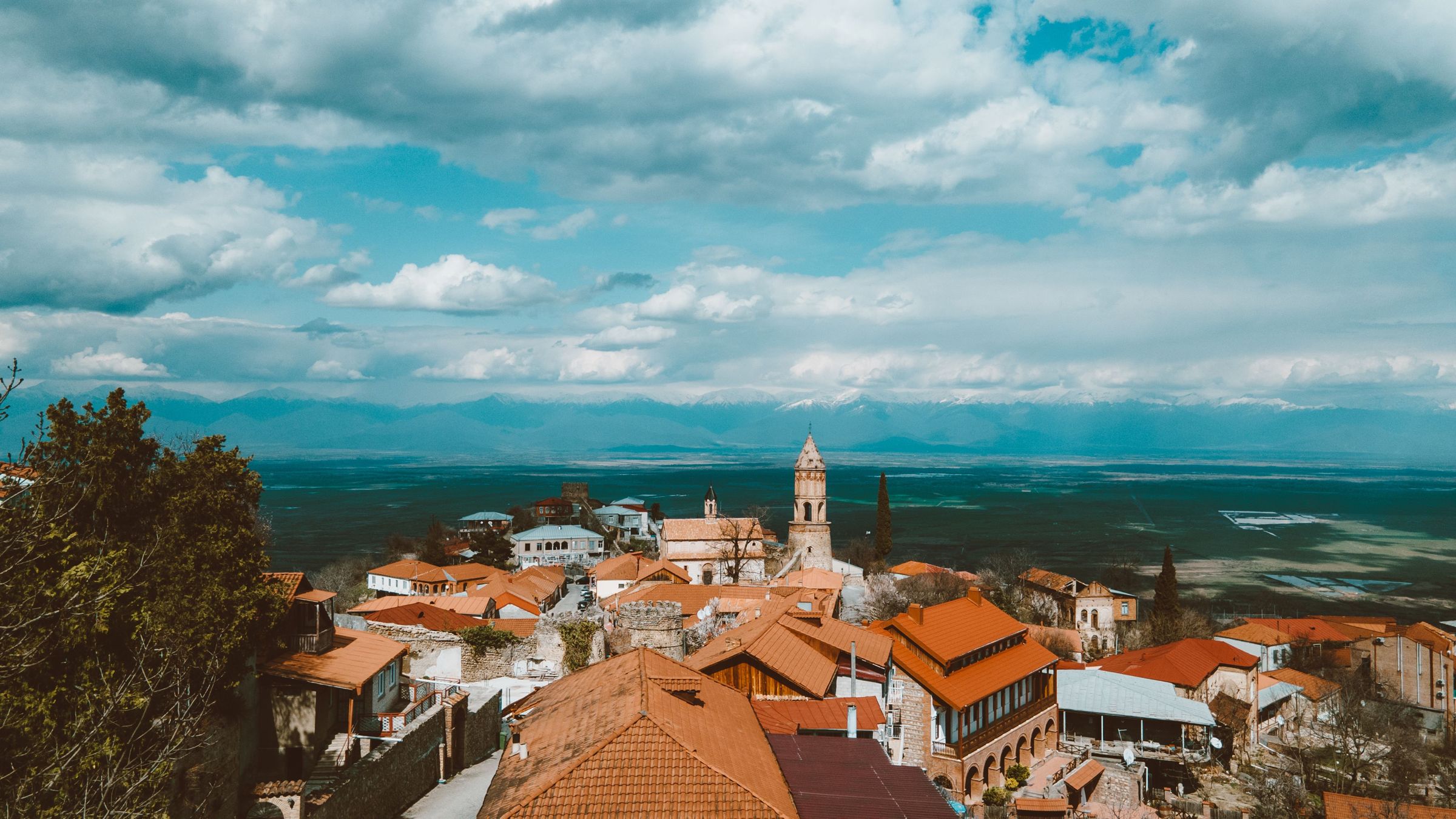 Sighnaghi from the air, walls and tiled roofs, door into relief.